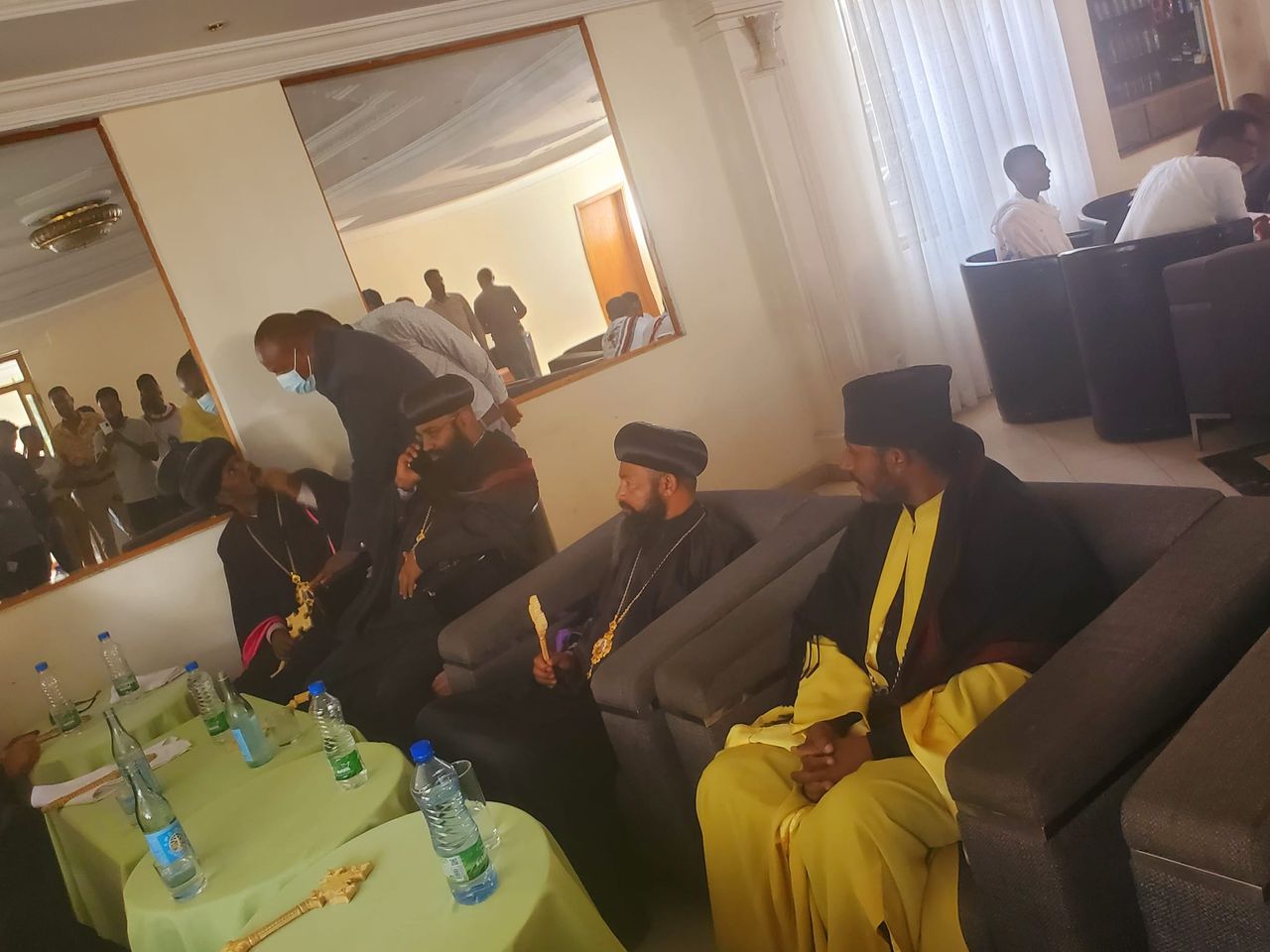 Mana amantaa Ortodoksii keessaa dhukaasa banameen lubbuun namootaa darbe
