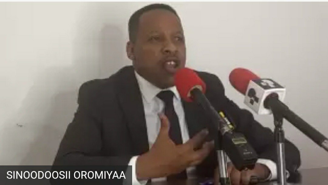 Sinoodosiin Oromiyaafi Sabaafi sablamoota Itoophiyaa haaraan deeggartootni sinodosii Qulqulluu guddichaa ”waamichaa waraanaa ifa ta’e gochaa jiru” jechuun himate.
